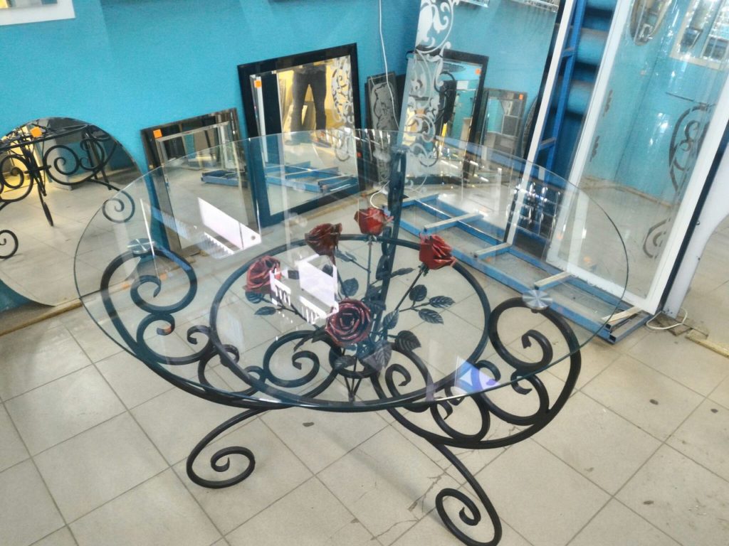 Ковка стол